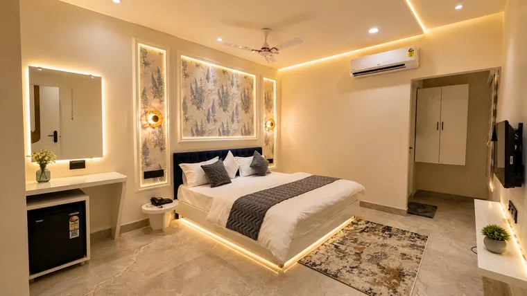 Premium Room dressing mirror and accent wall